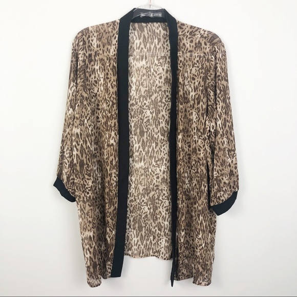 Signature Collection Leopard Kimono - Picture 1 of 6